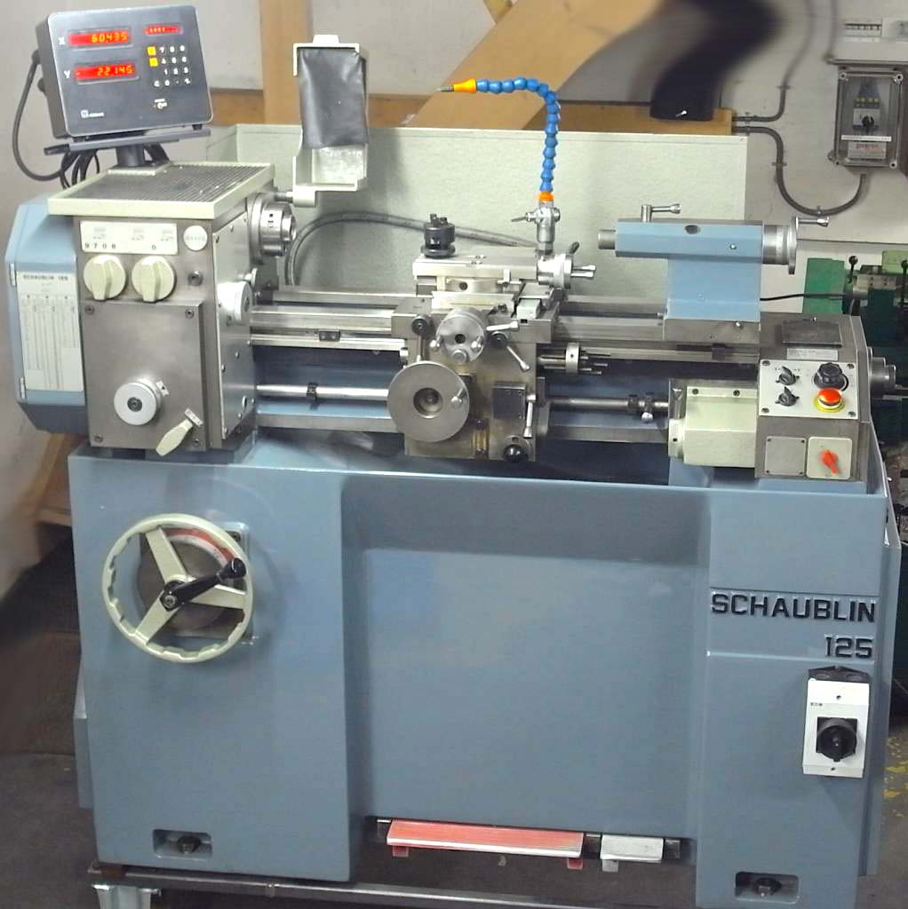 Фото токарно-гвинторізного верстата Schaublin 125